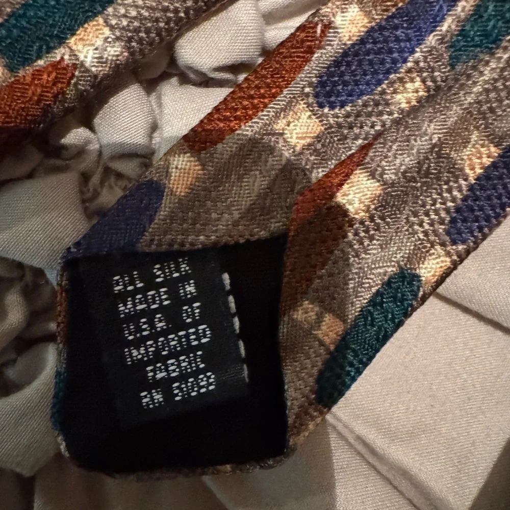 Assorted Patterned Ties Collection - Picture 15 of 16